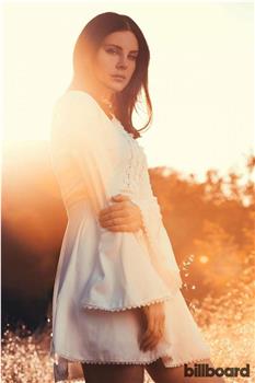 Lana Del Rey: White Dress在线观看和下载